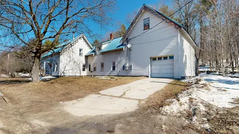 2509 Auburn Road Turner ME 04282