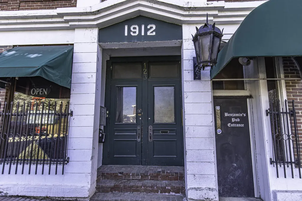 123-127 Franklin Street Bangor ME 04401