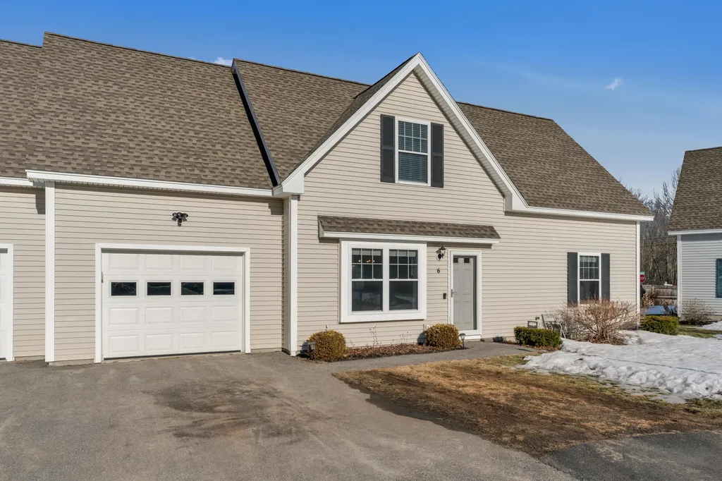 6 Boulder Lane Sanford ME 04073