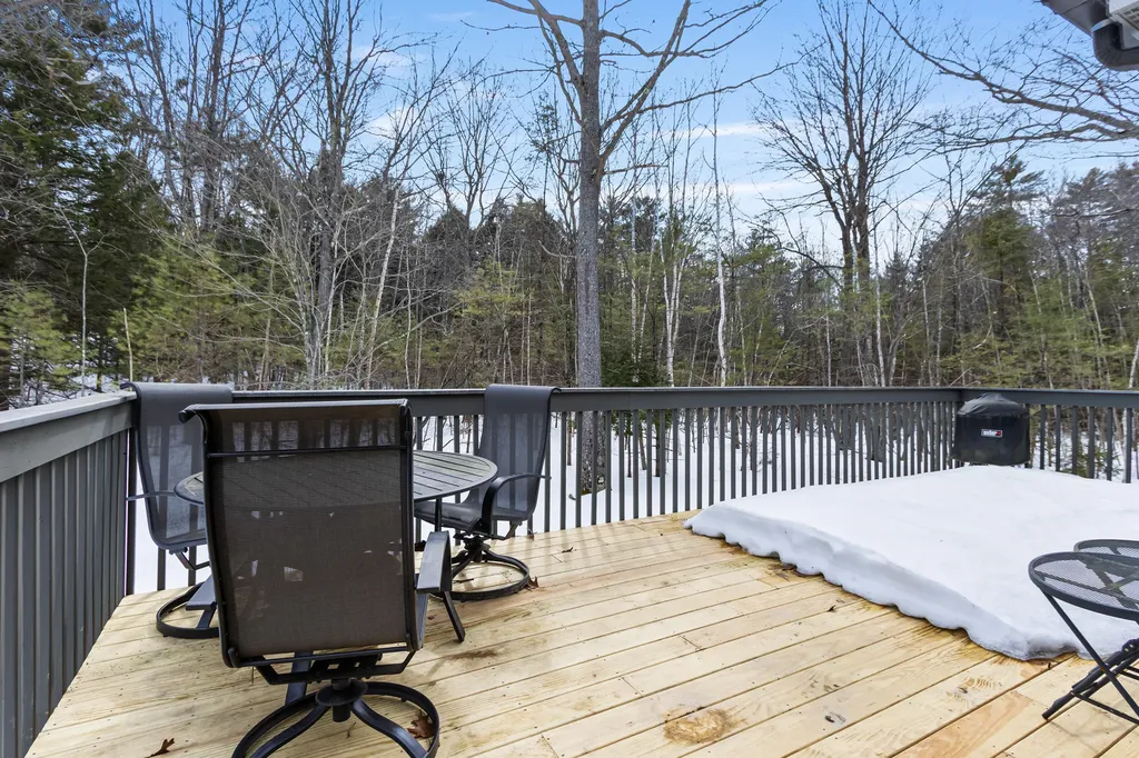 177 Bluff Road Yarmouth ME 04096