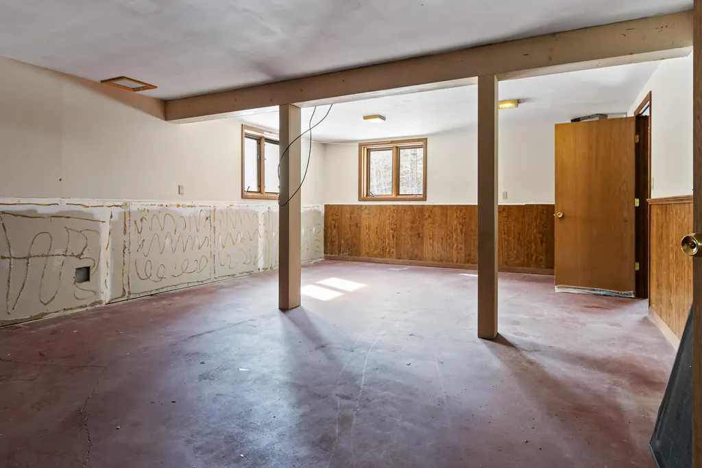177 Bluff Road Yarmouth ME 04096