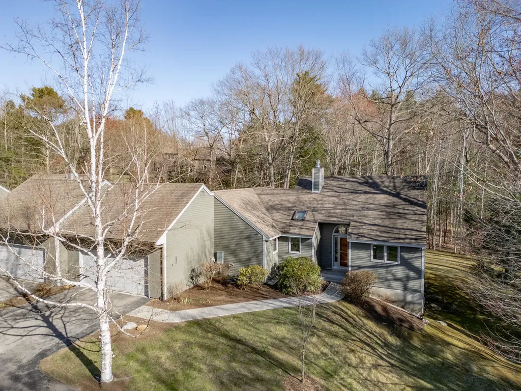 177 Bluff Road Yarmouth ME 04096
