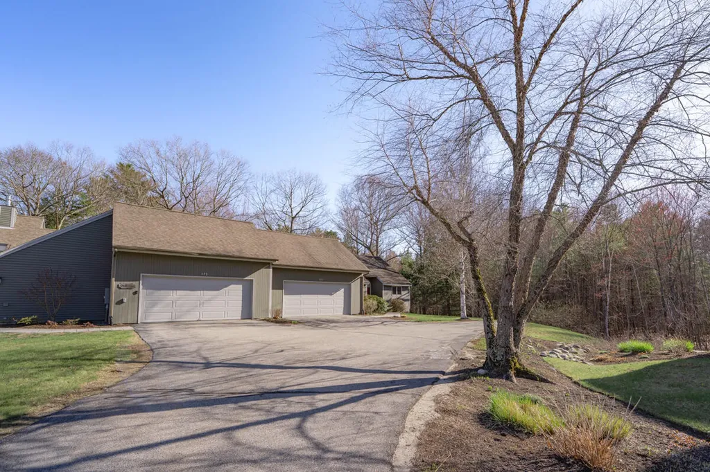 177 Bluff Road Yarmouth ME 04096