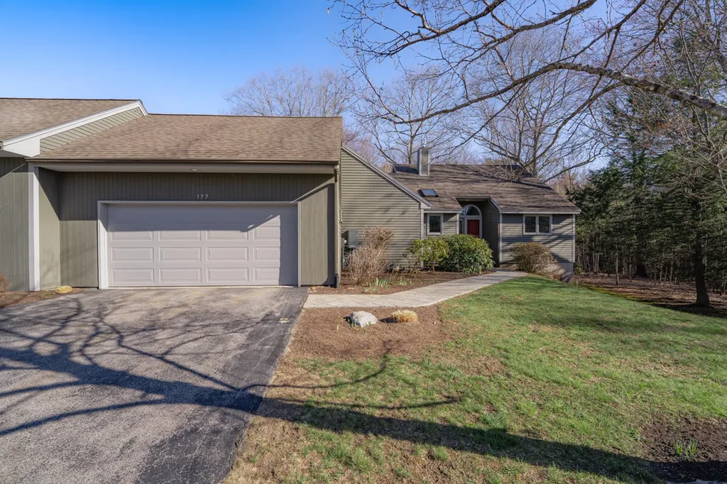 177 Bluff Road Yarmouth ME 04096
