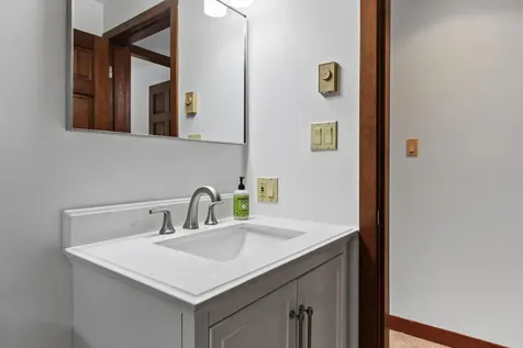 177 Bluff Road Yarmouth ME 04096