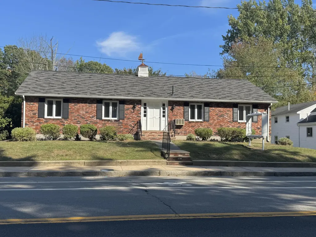 835 Forest Avenue Portland ME 04103