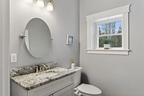 42 Hillside Road Brunswick ME 04011