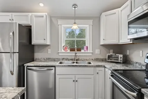 42 Hillside Road Brunswick ME 04011