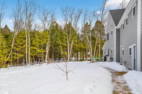 42 Hillside Road Brunswick ME 04011