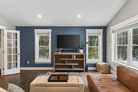 42 Hillside Road Brunswick ME 04011