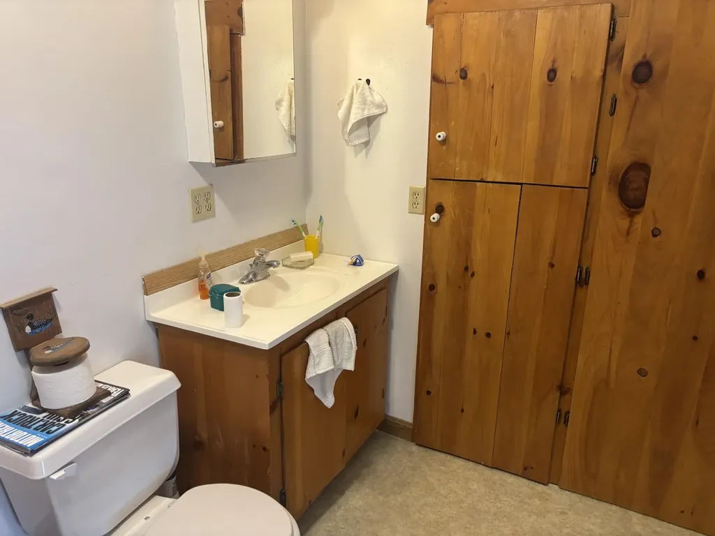 191 Wyman Road Palmyra ME 04965
