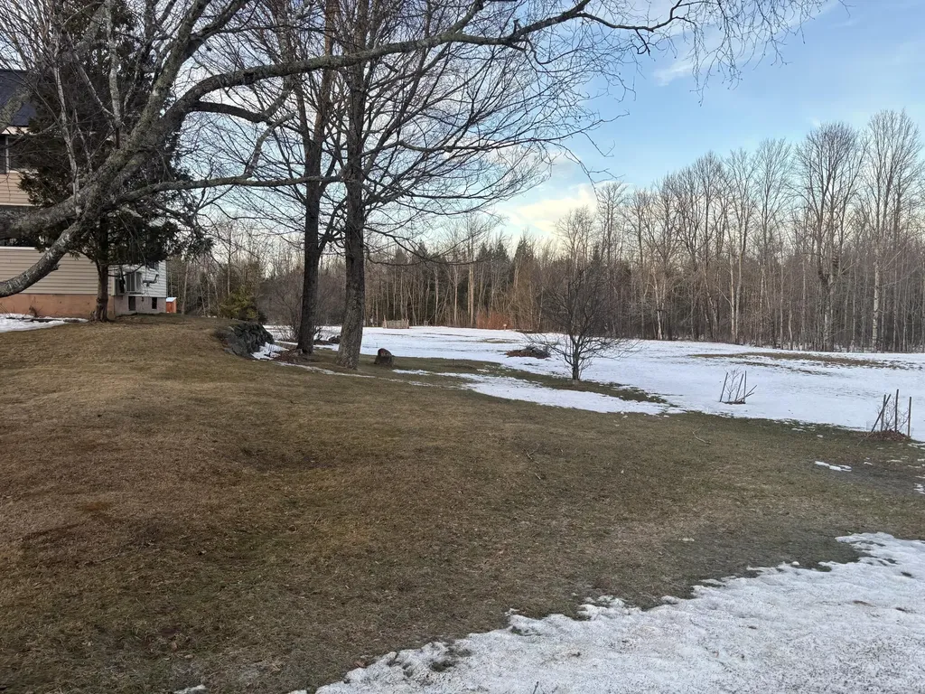 191 Wyman Road Palmyra ME 04965