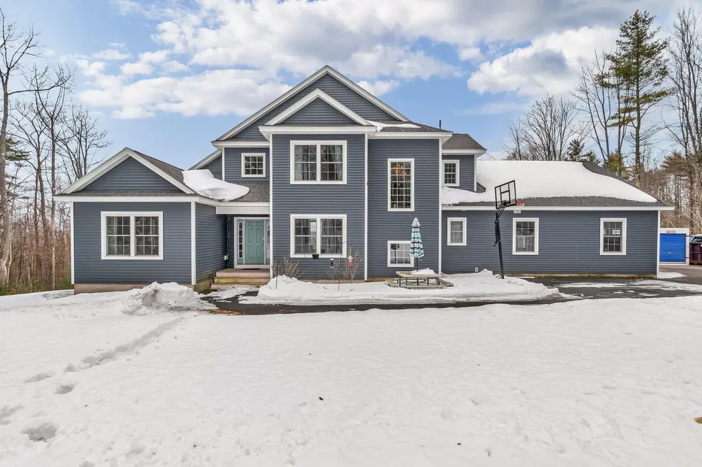 130 S Hatch Hill Road Greene ME 04236