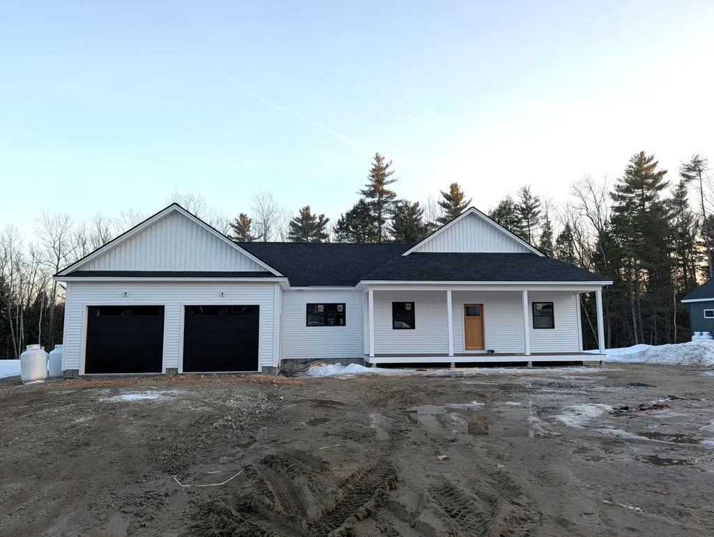 52 Woodcock Road Gray ME 04039