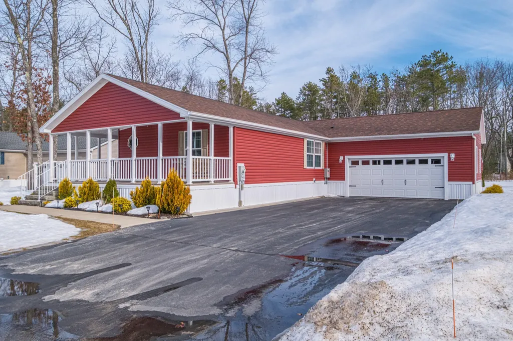 7 Conifer Drive Lyman ME 04002