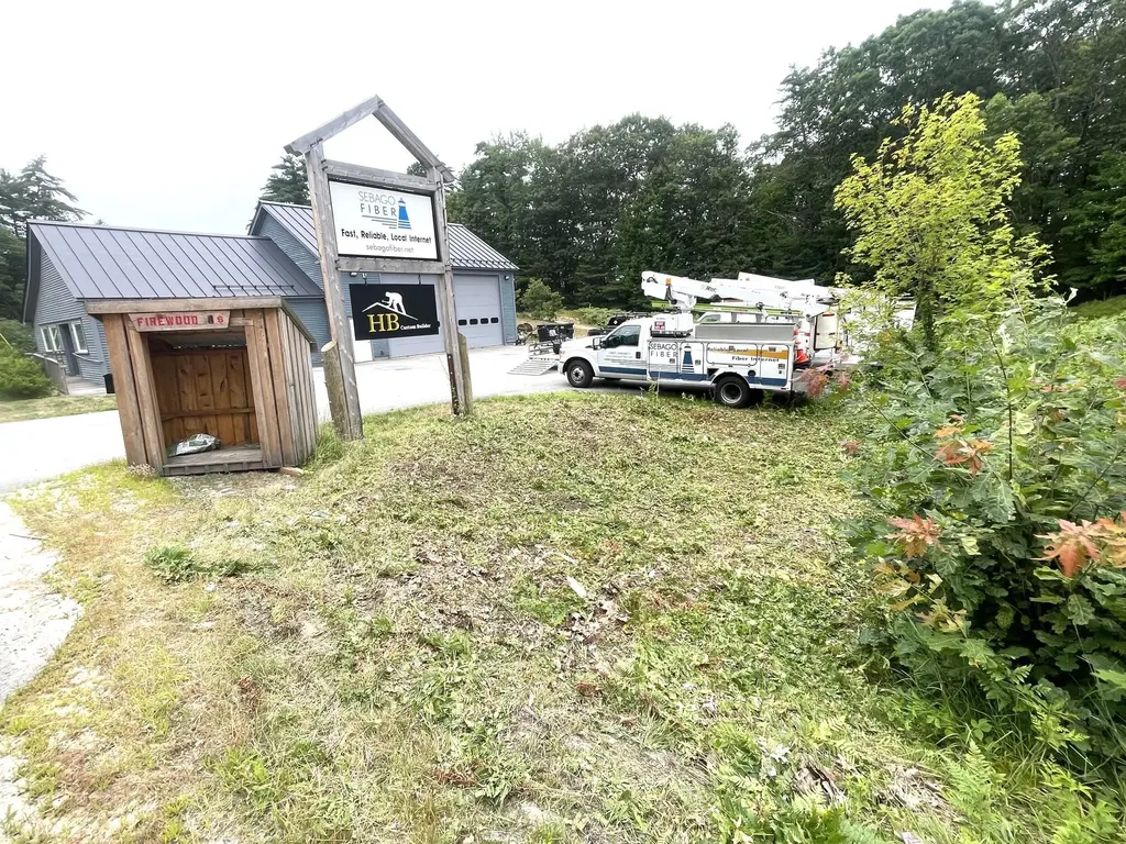 989 Roosevelt Trail Windham ME 04062