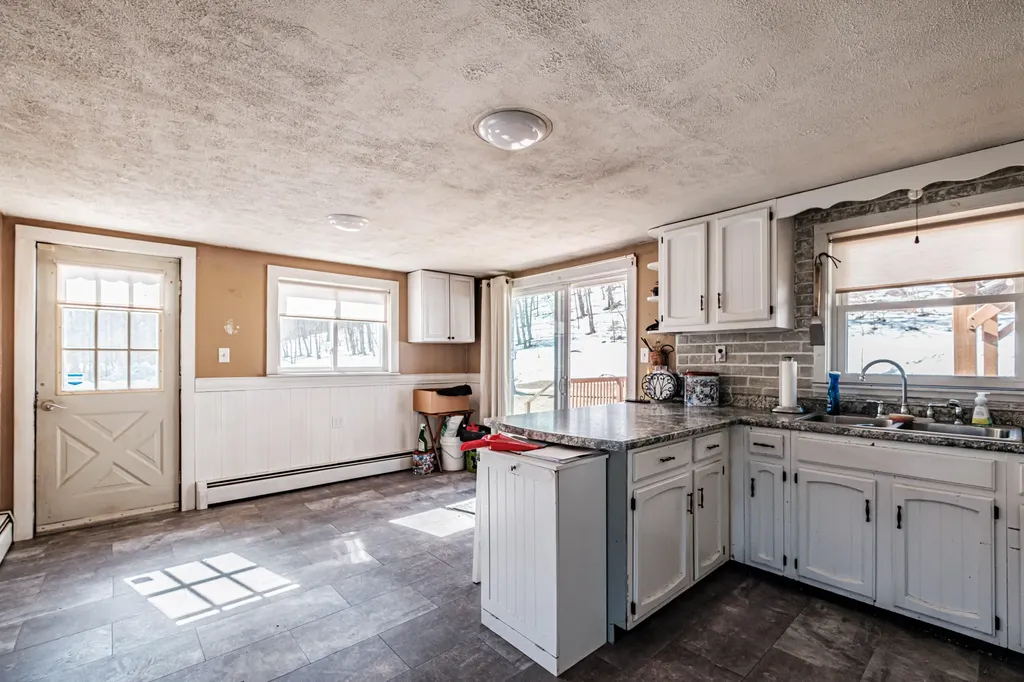 623 Ossipee Hill Road Waterboro ME 04087