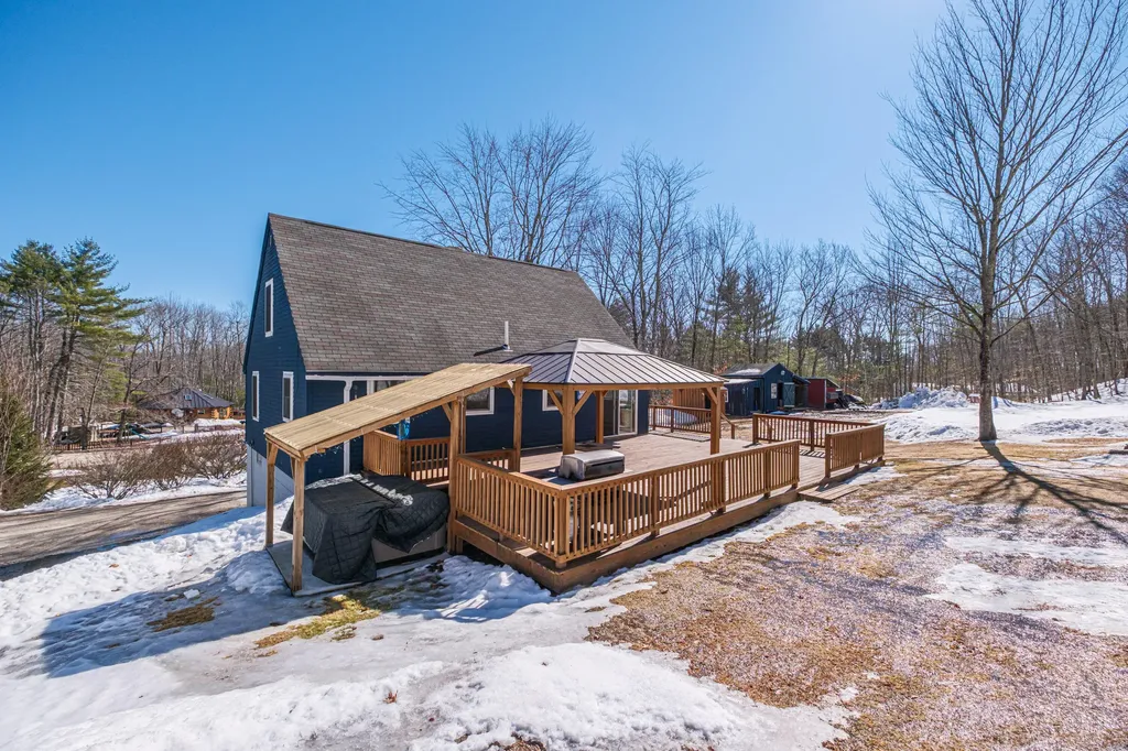 623 Ossipee Hill Road Waterboro ME 04087