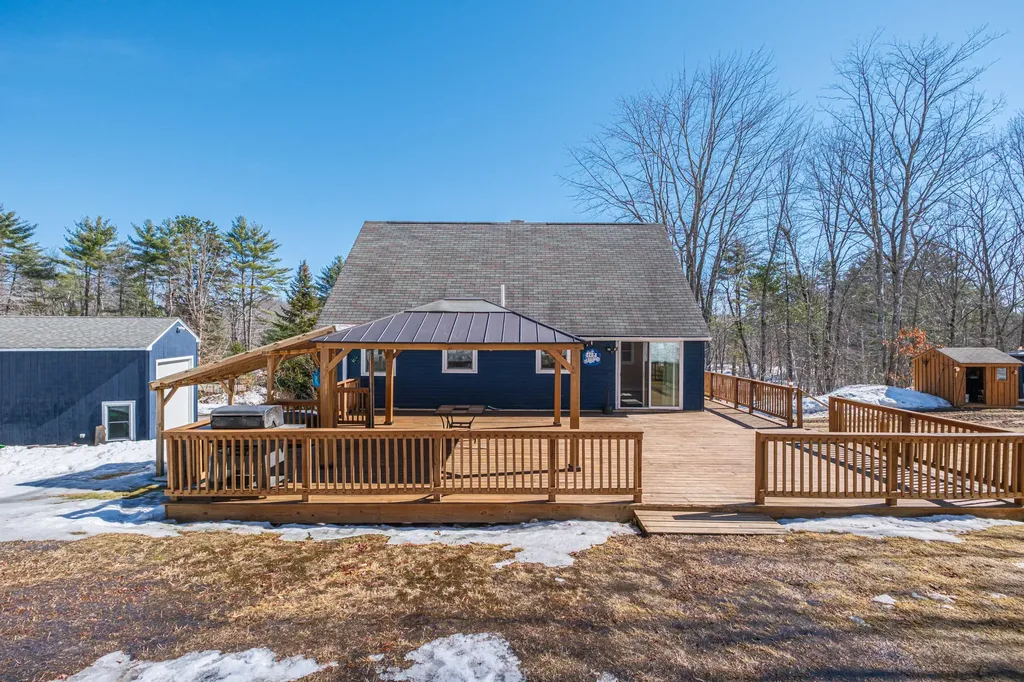 623 Ossipee Hill Road Waterboro ME 04087