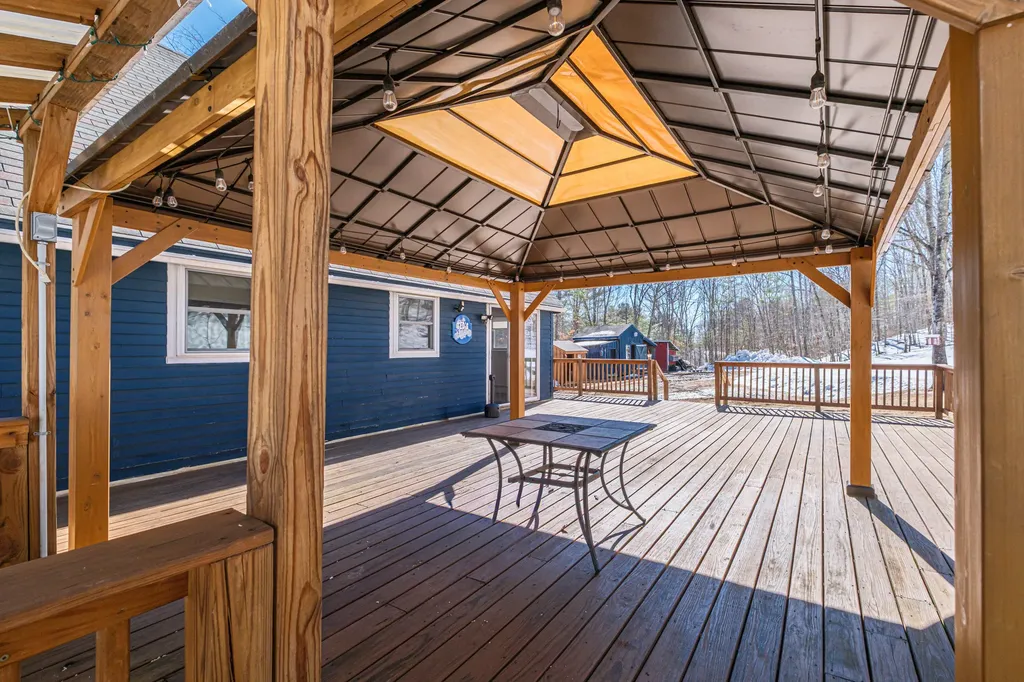 623 Ossipee Hill Road Waterboro ME 04087