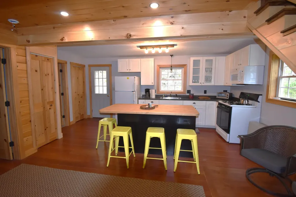 106 Shady Lane Newport ME 04953
