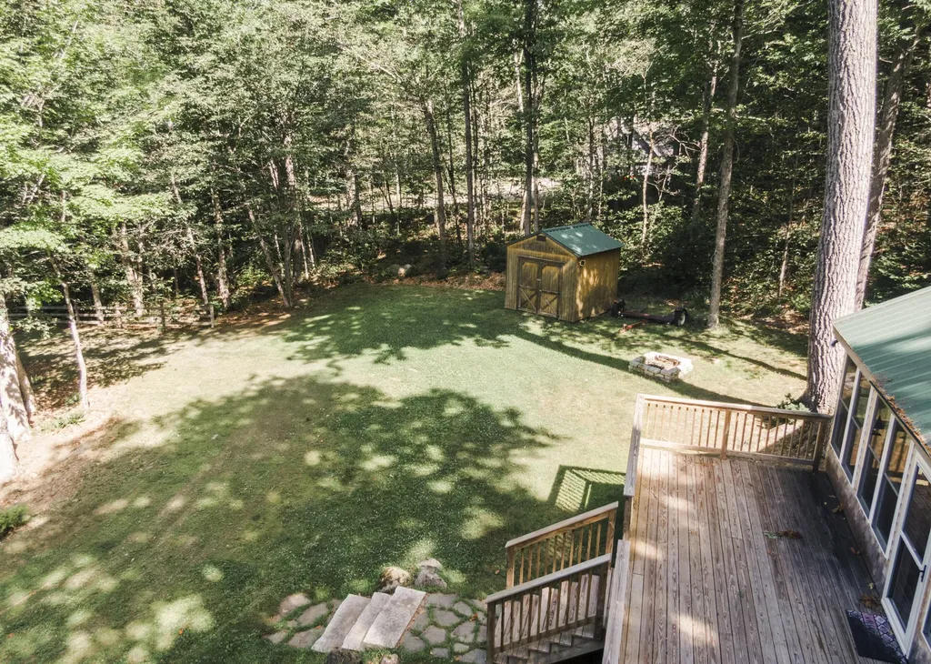 106 Shady Lane Newport ME 04953