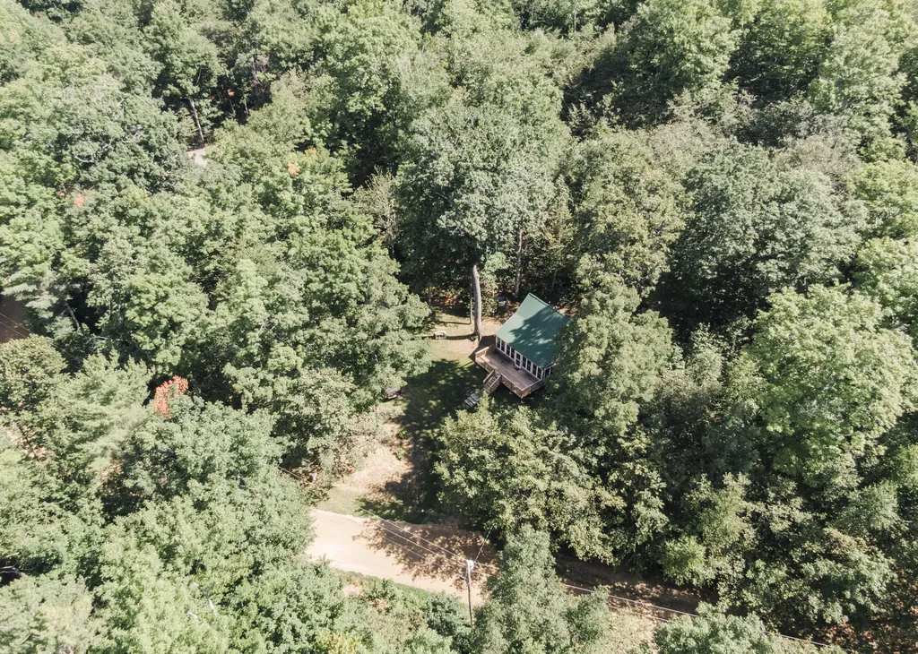 106 Shady Lane Newport ME 04953