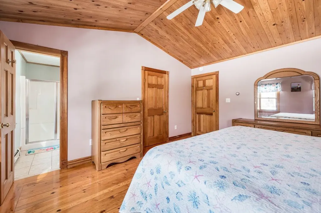 5 Mckenna Lane York ME 03909