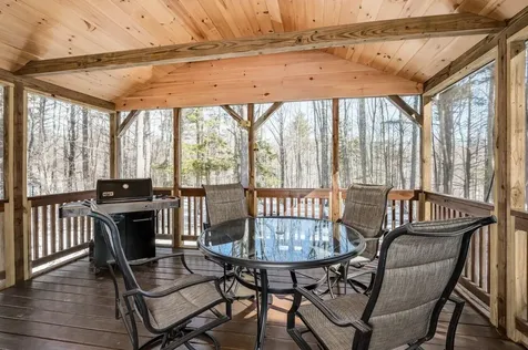 5 Mckenna Lane York ME 03909