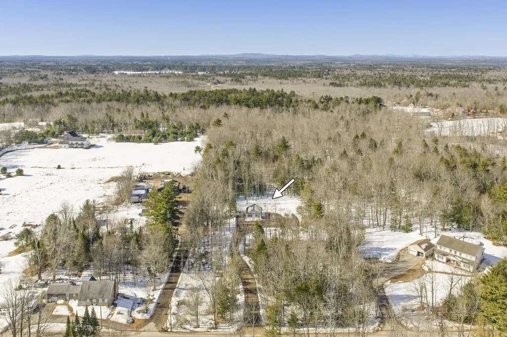 71 Chicopee Road Standish ME 04084