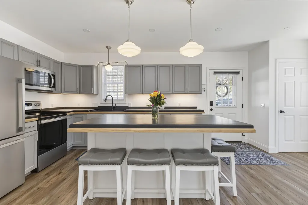 71 Chicopee Road Standish ME 04084