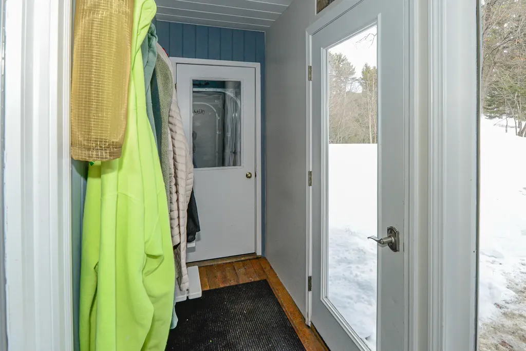 7 Top Hill Road Bridgton ME 04009