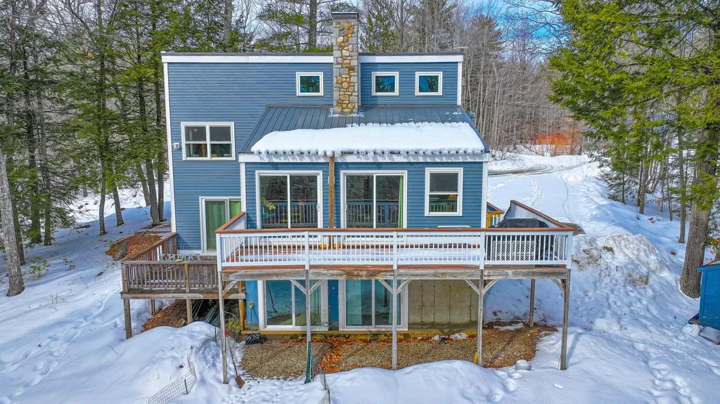 7 Top Hill Road Bridgton ME 04009