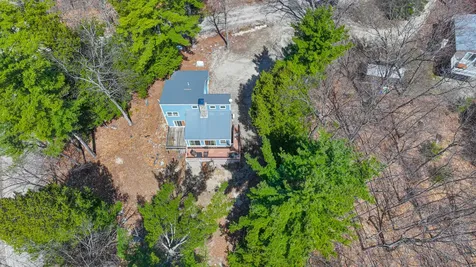 7 Top Hill Road Bridgton ME 04009
