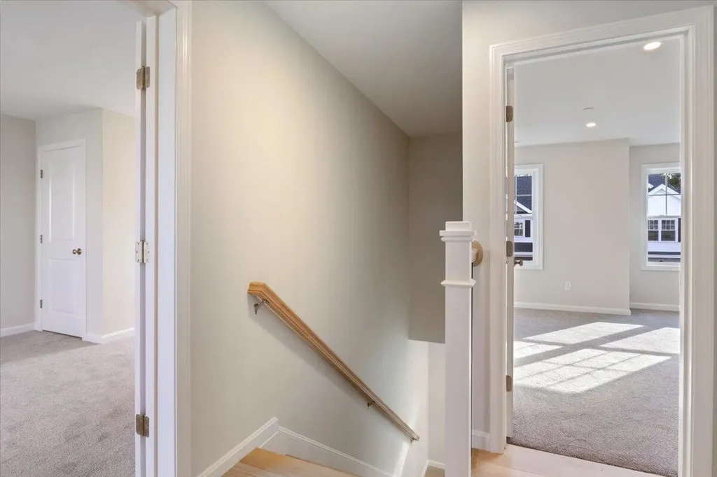25 Regency Circle Kittery ME 03904