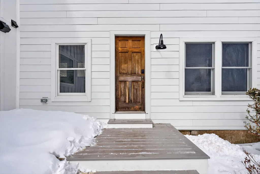138 Orchard Road Cumberland ME 04021