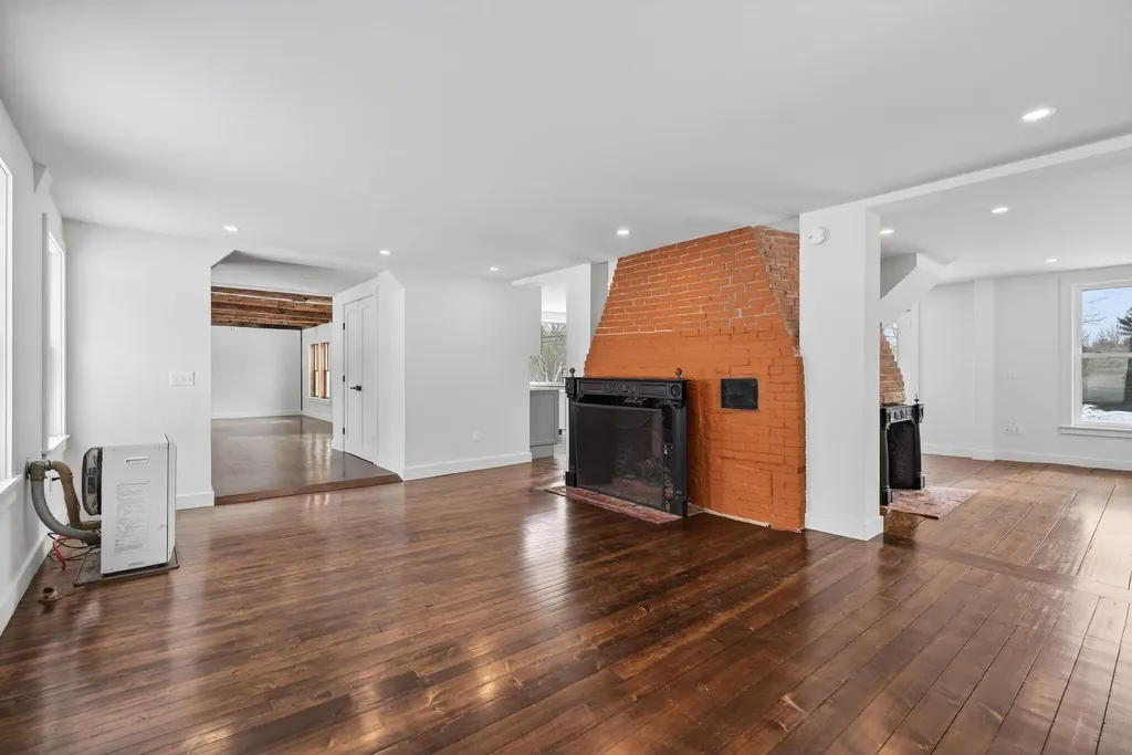 138 Orchard Road Cumberland ME 04021