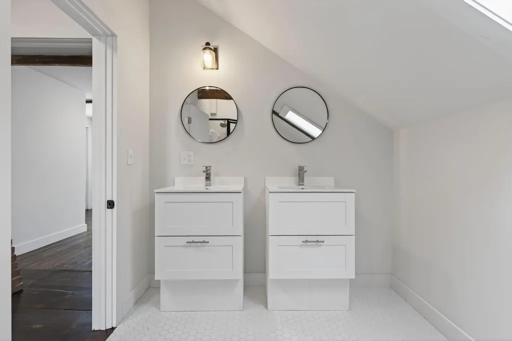 138 Orchard Road Cumberland ME 04021