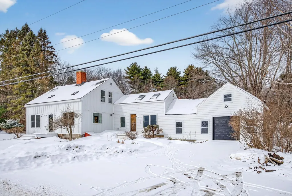 138 Orchard Road Cumberland ME 04021