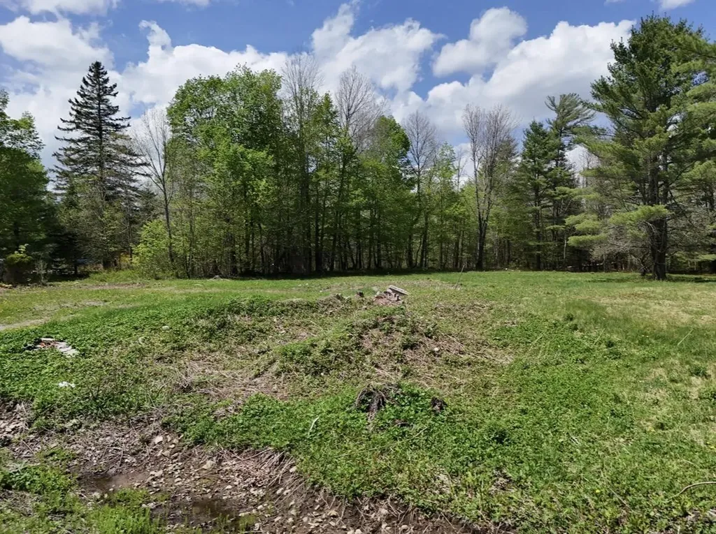 60 Water Street Monson ME 04464