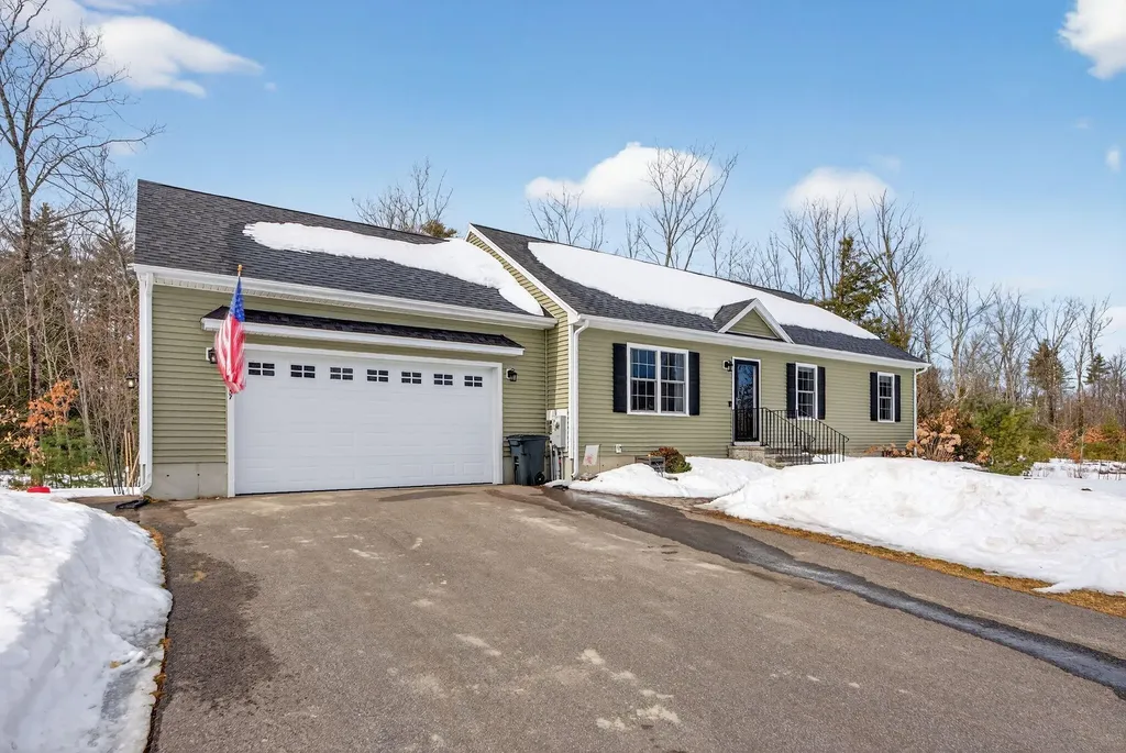 57 Plantation Way Acton ME 04001