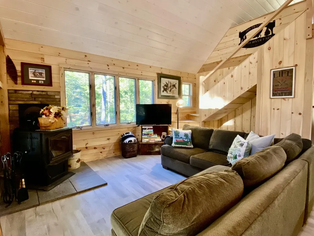 289 Pratt Road Parsonsfield ME 04047