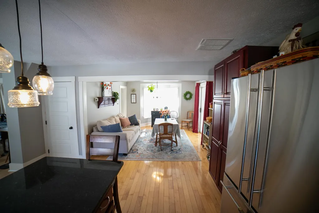 18 Maple Street North Berwick ME 03906