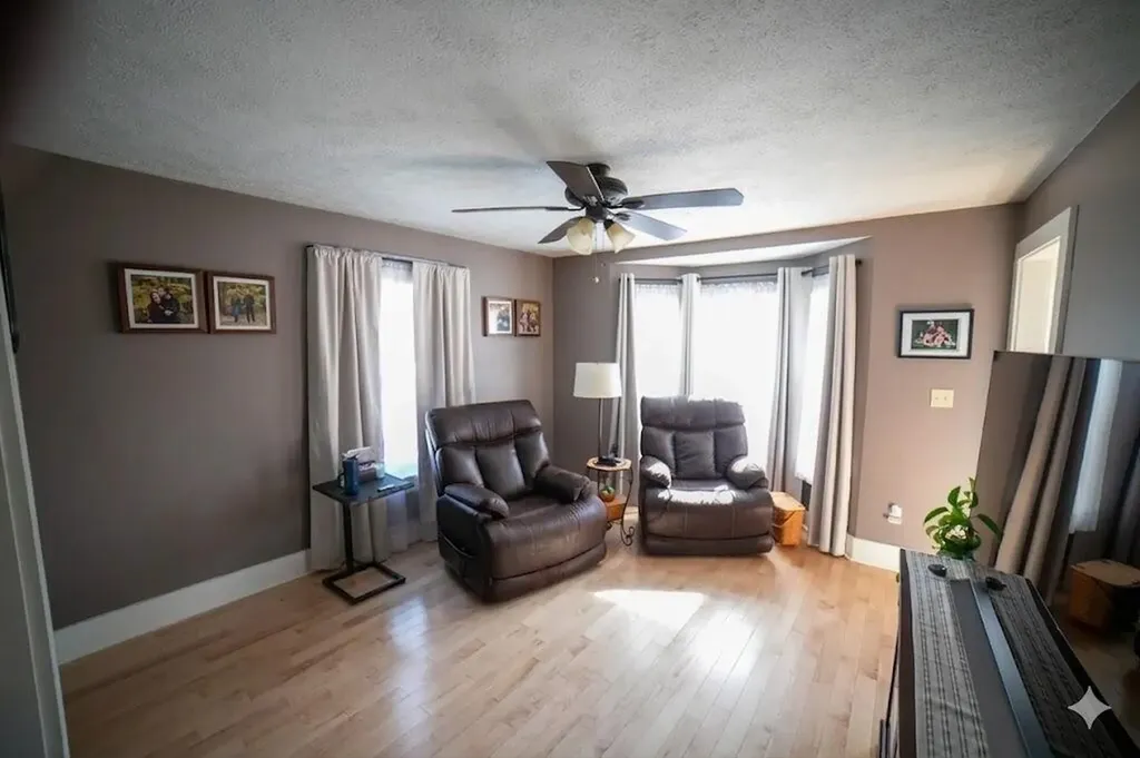 18 Maple Street North Berwick ME 03906