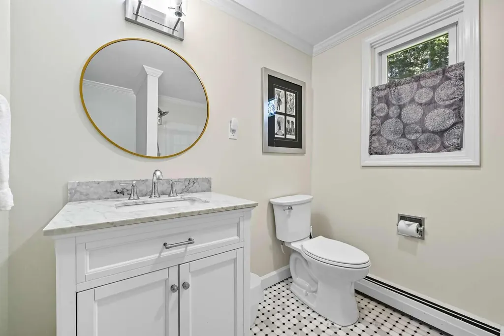 33 Reed Road Boothbay Harbor ME 04538