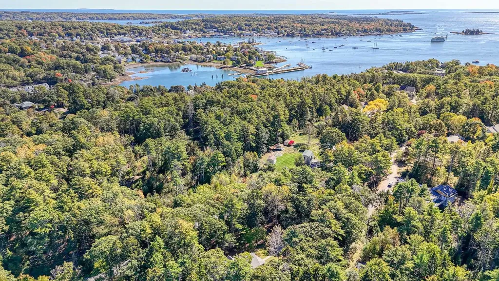 33 Reed Road Boothbay Harbor ME 04538