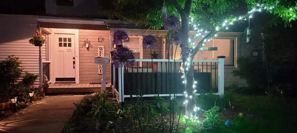 8 Edes Avenue Dover-foxcroft ME 04426