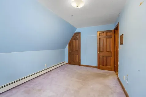 105 Nottingham Road Winthrop ME 04364