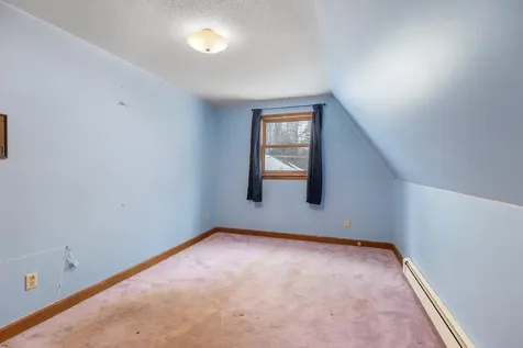 105 Nottingham Road Winthrop ME 04364