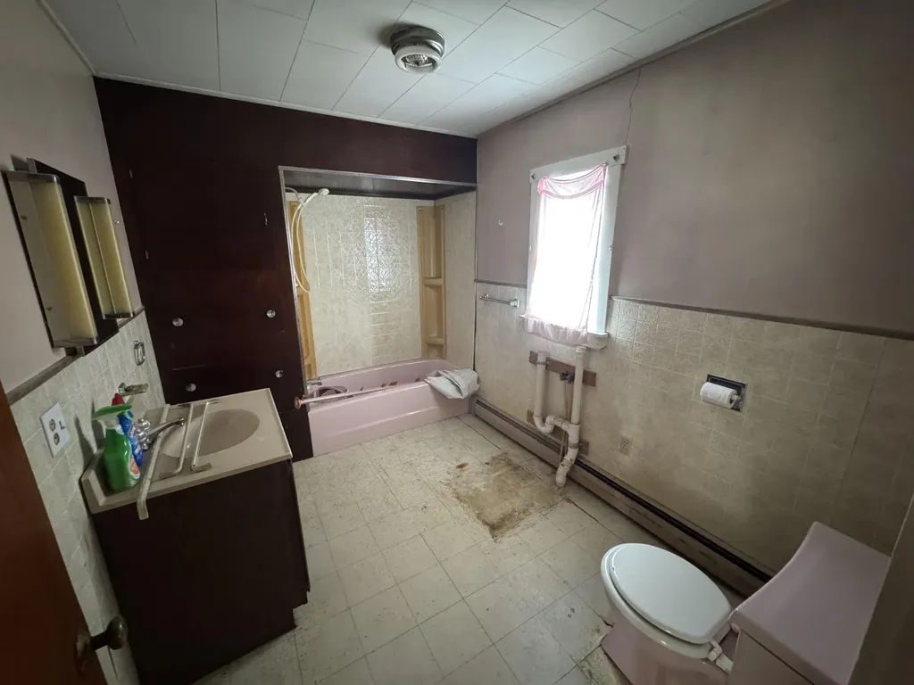 339 Houlton Road Molunkus Twp ME 04459
